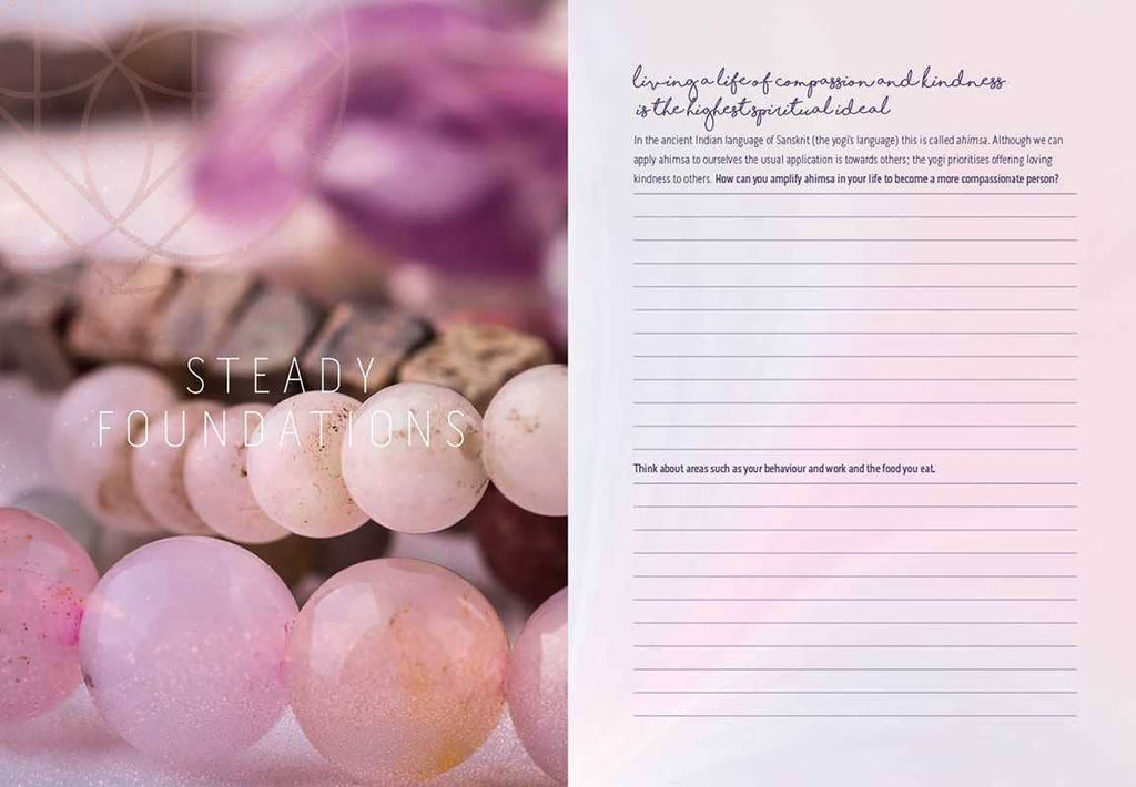 Mindful Living Journal by Katie Rose: Flexibound; 176 pages / English