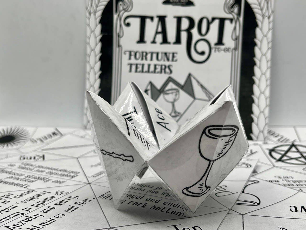 sunny d4z3 art collective - Fortune tellers- tarot to-go- fold at home tarot study aide