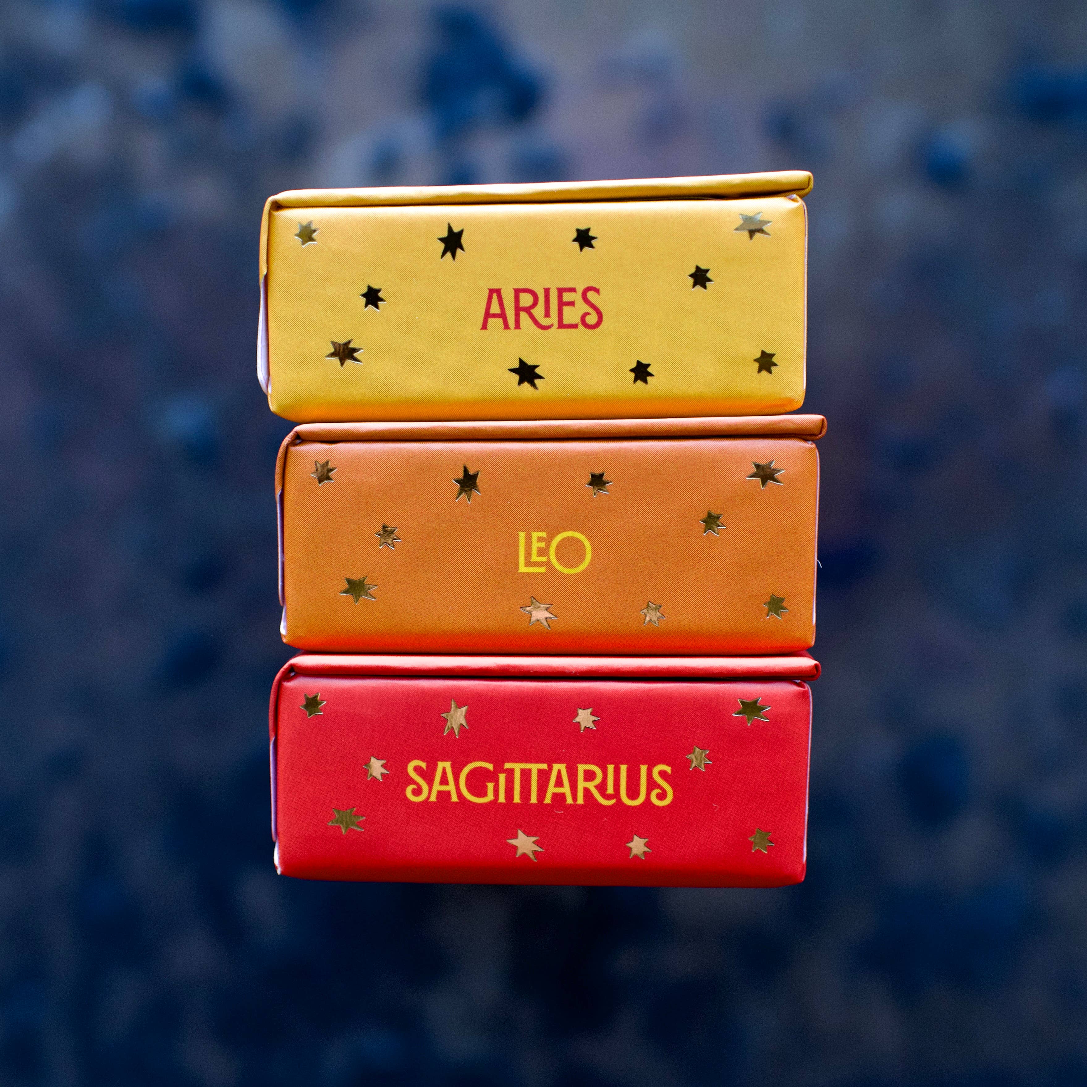 Red Wheel/Weiser LLC - Leo Pocket Zodiac Cards: 40 Magical Messages