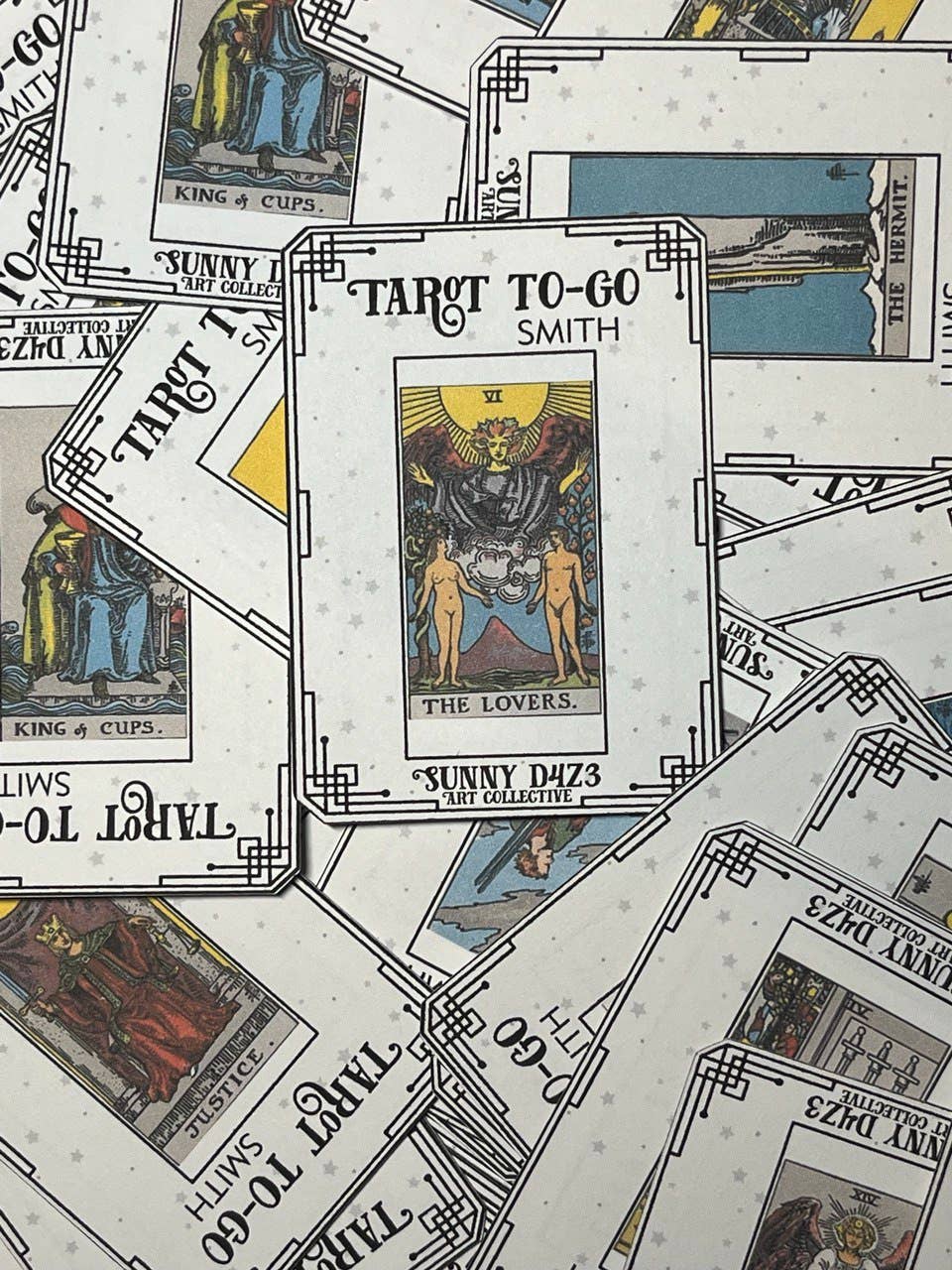 sunny d4z3 art collective - Scratchers- tarot to go white scratch off - 3 card pack - SMITH