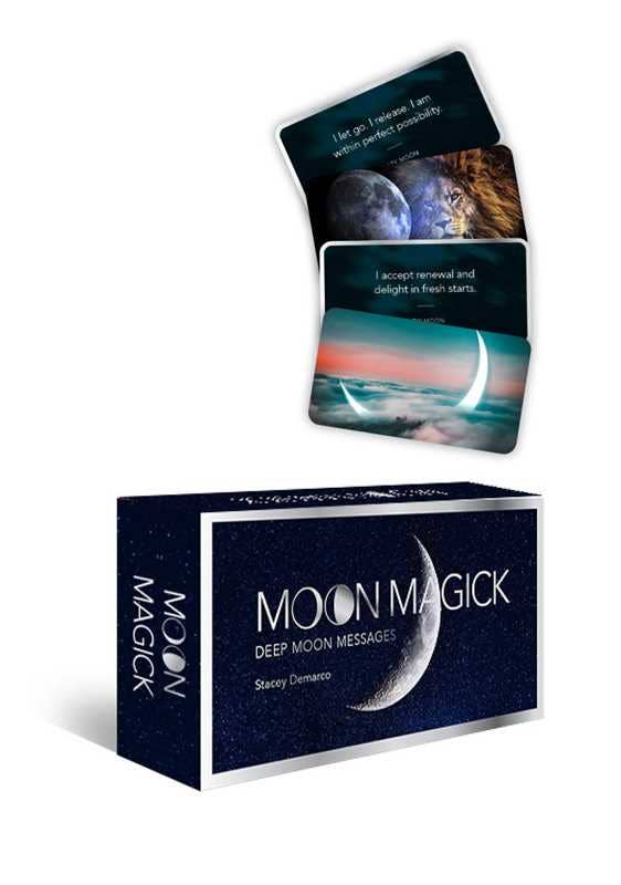 Moon Magick by Stacey Demarco: Flashcards; 40 pages / English